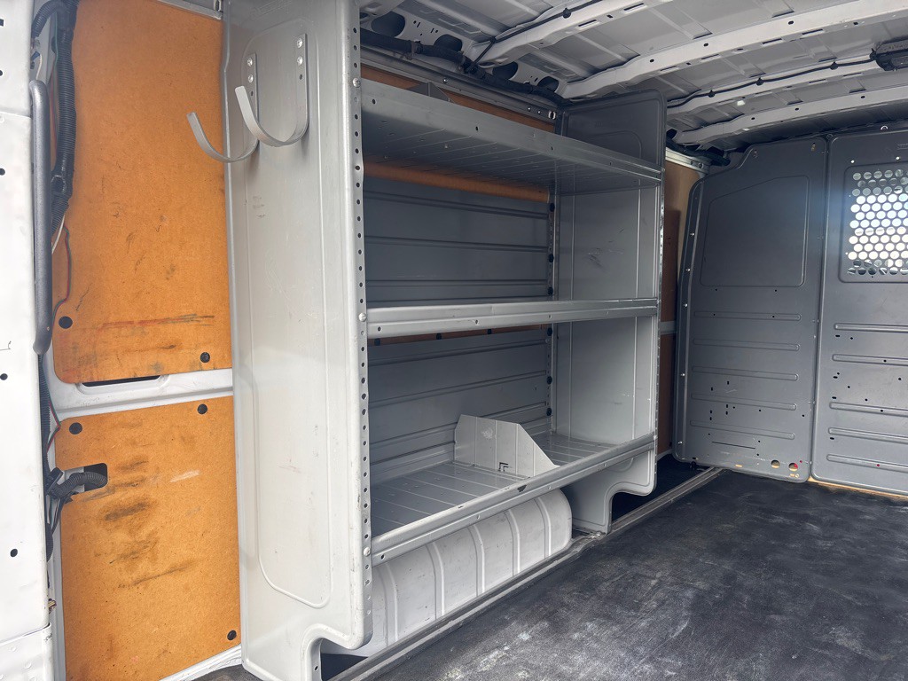 2019 Nissan NV Image 22