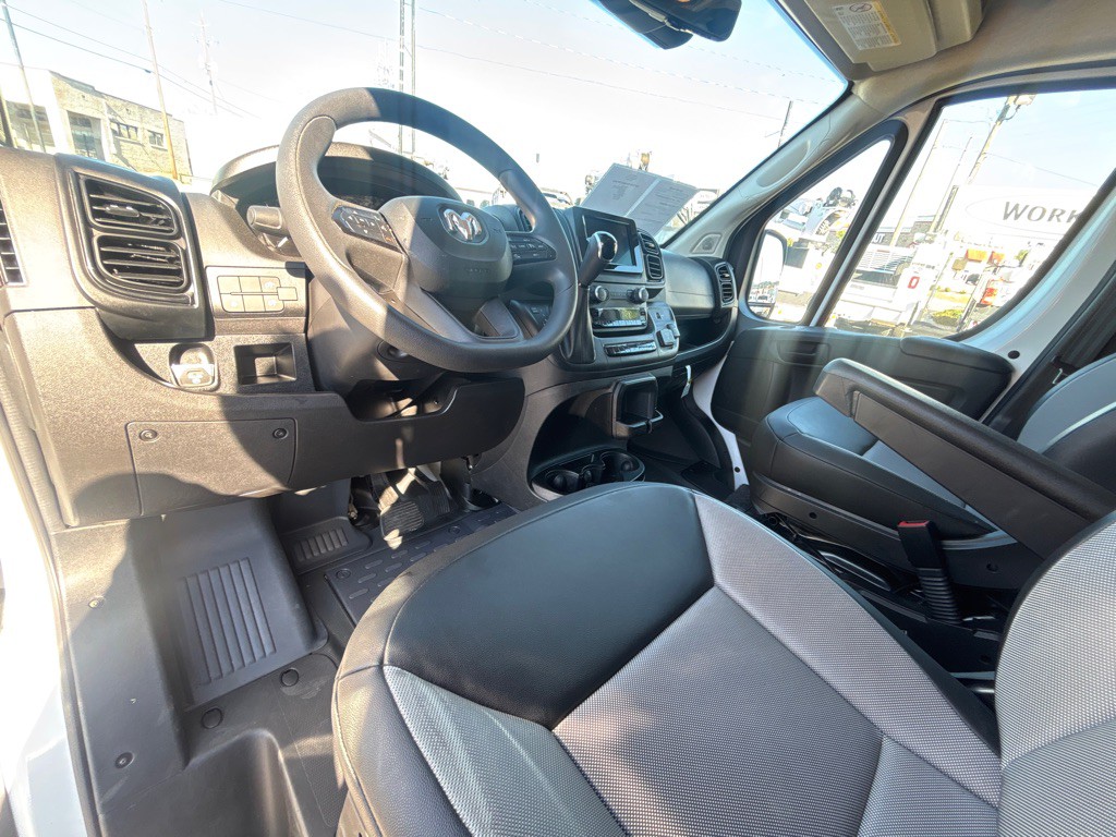 2024 RAM Promaster Image 9
