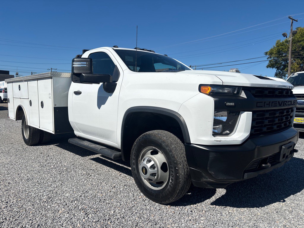 2021 Chevrolet Silverado 1500 Image 1