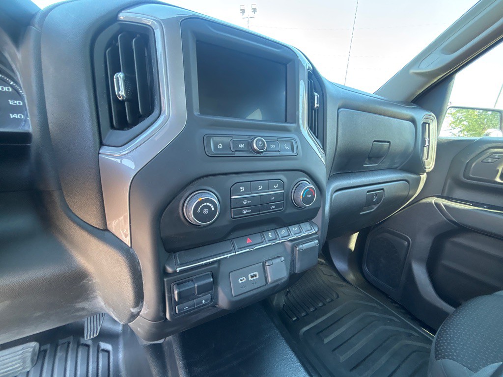 2022 Chevrolet Silverado 1500 Image 12