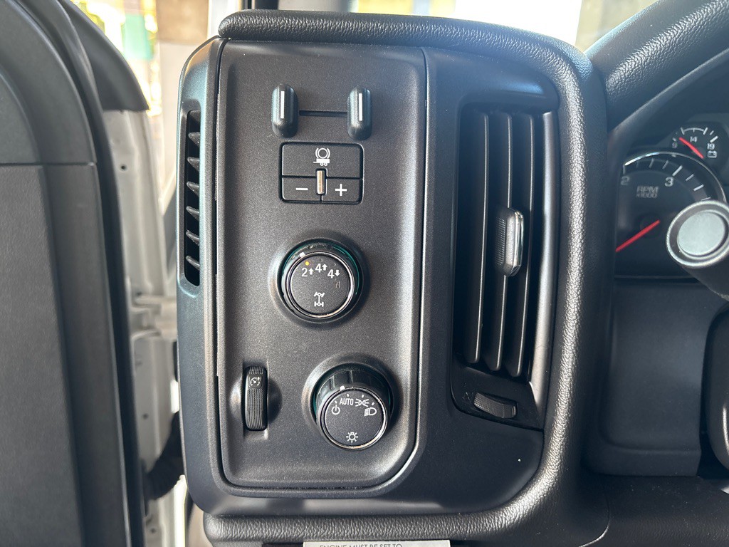 2022 Chevrolet Silverado 1500 Image 12