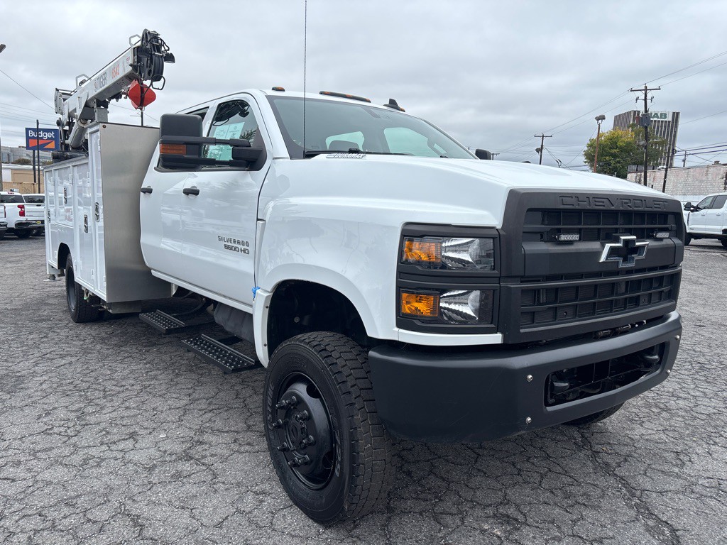2022 Chevrolet Silverado 1500 Image 1
