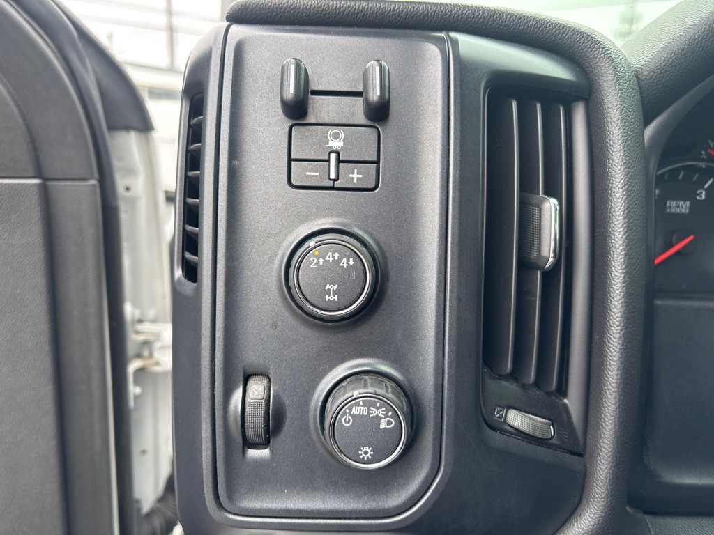 2022 Chevrolet Silverado 1500 Image 12