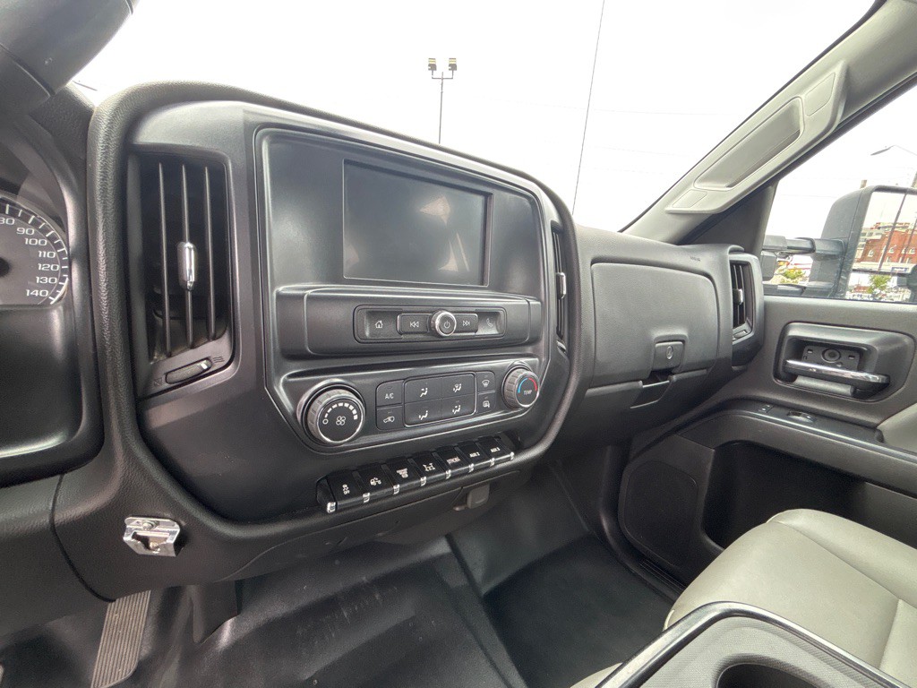 2022 Chevrolet Silverado 1500 Image 14