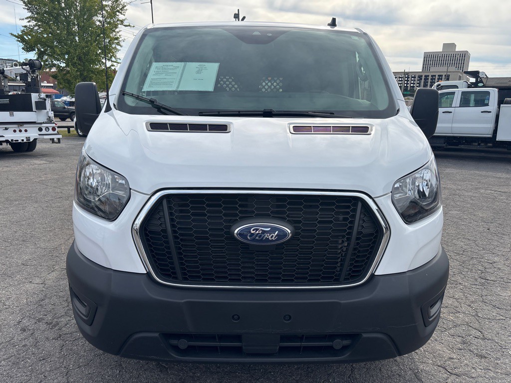 2023 Ford T250 Image 8