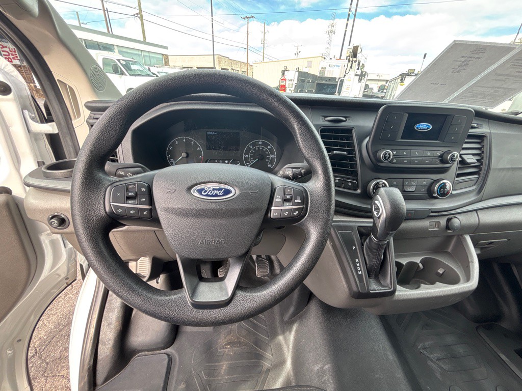 2023 Ford T250 Image 11