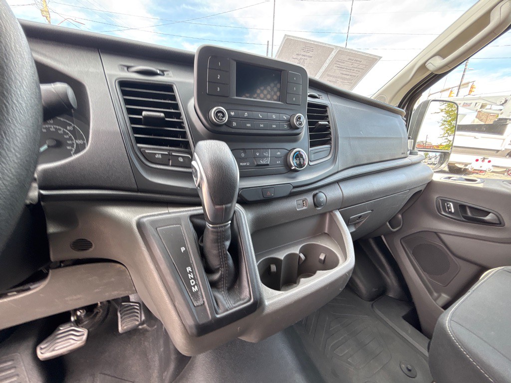 2023 Ford T250 Image 14