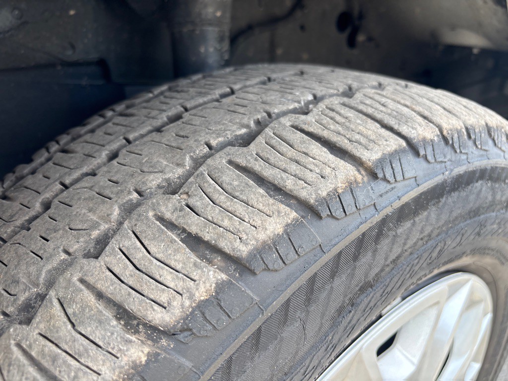 2023 Ford T250 Image 23