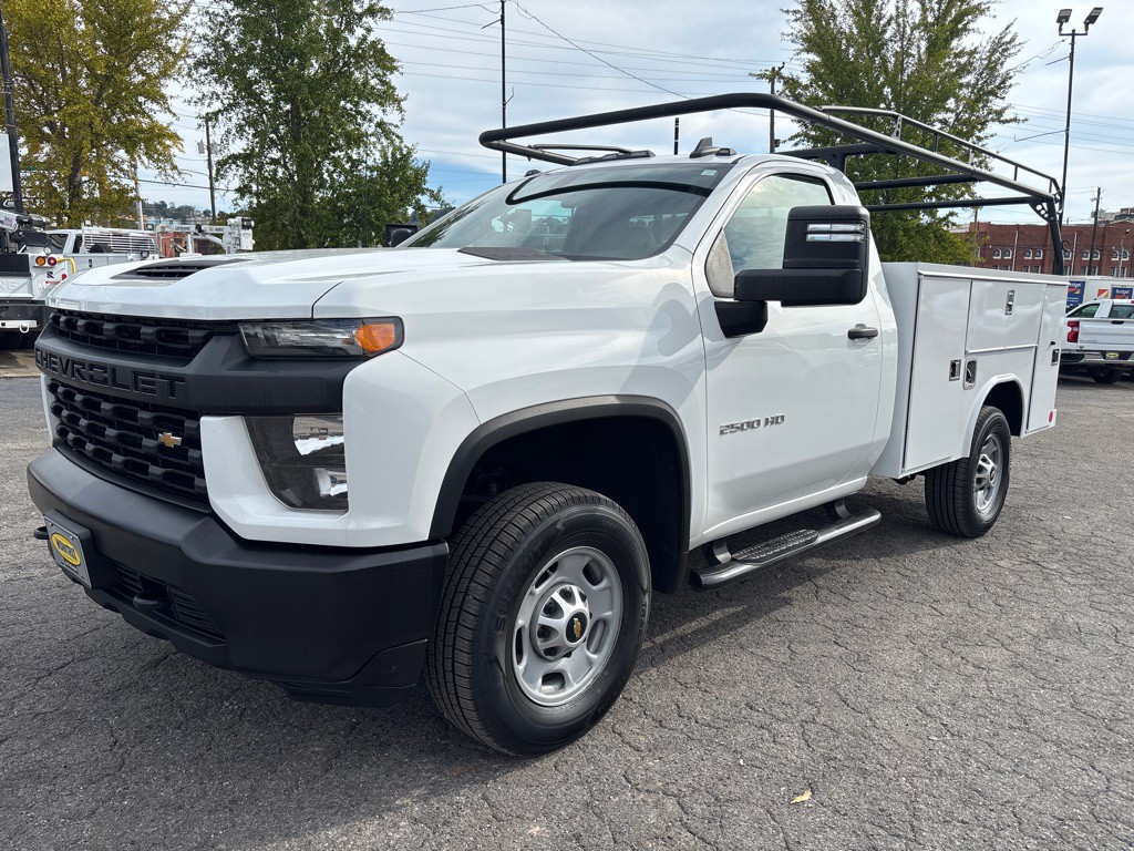 2022 Chevrolet Silverado 1500 Image 1