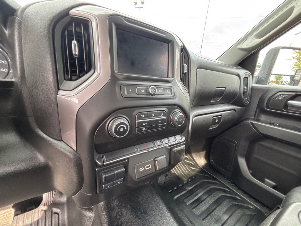 2022 Chevrolet Silverado 1500 Image 14