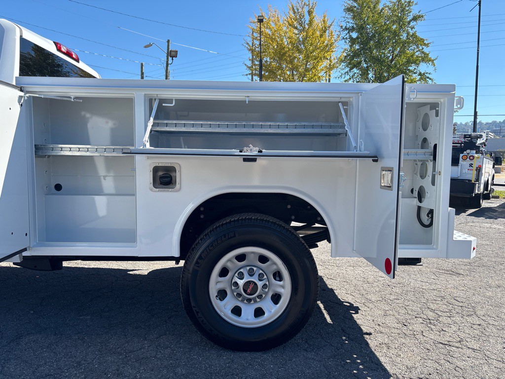 2024 GMC Sierra Image 23