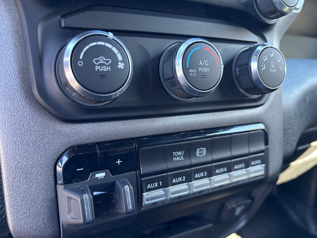 2023 RAM 2500 Image 18