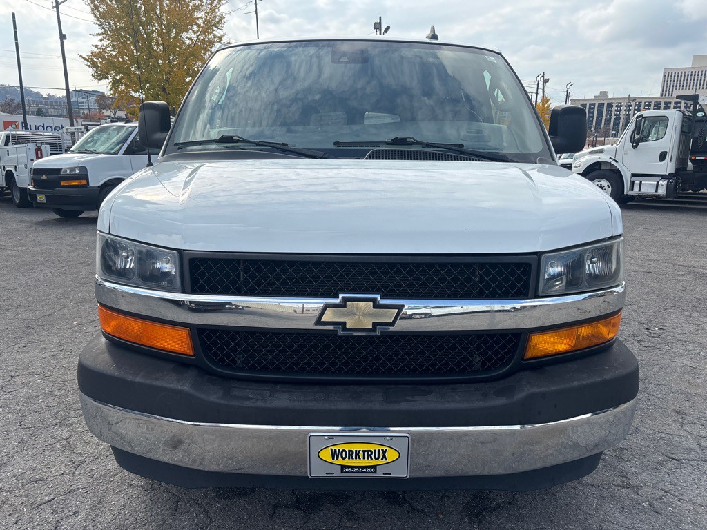2019 Chevrolet Express Image 8