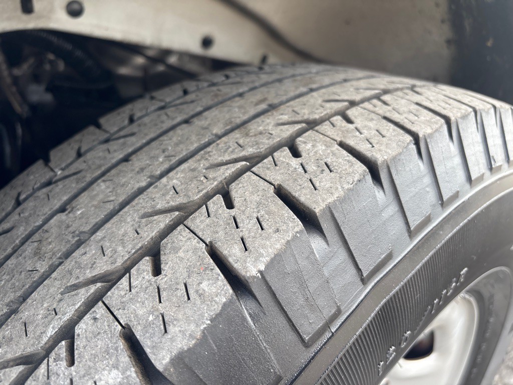 2019 Chevrolet Express Image 18