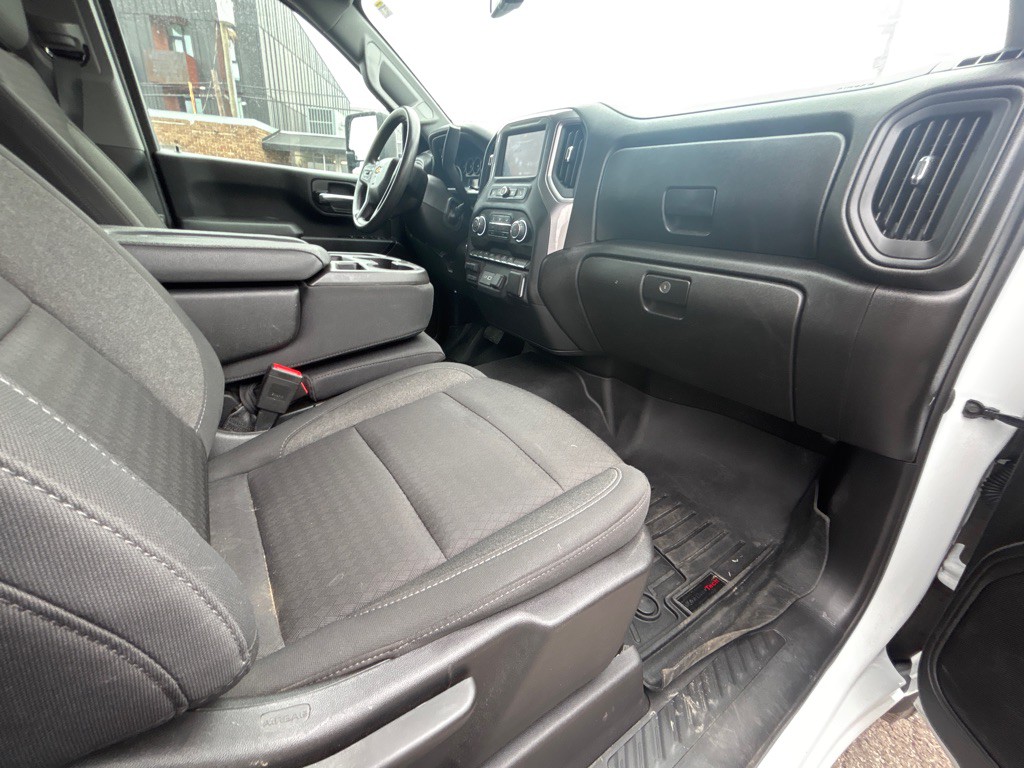 2024 Chevrolet Silverado 1500 Image 16