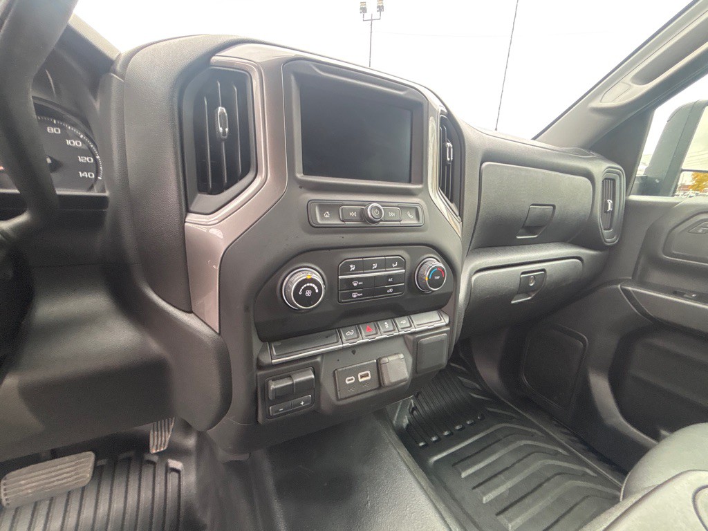 2023 Chevrolet Silverado 1500 Image 13