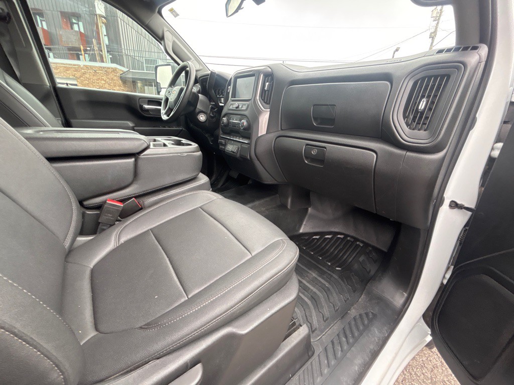 2023 Chevrolet Silverado 1500 Image 17