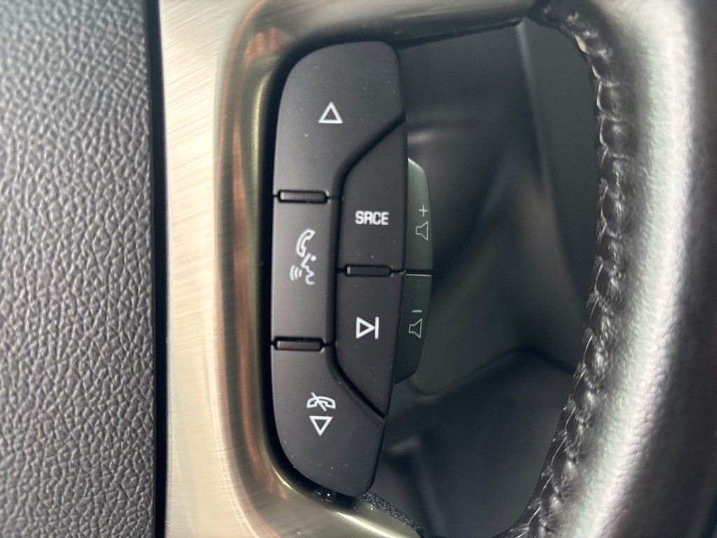 2019 Chevrolet Express Image 13