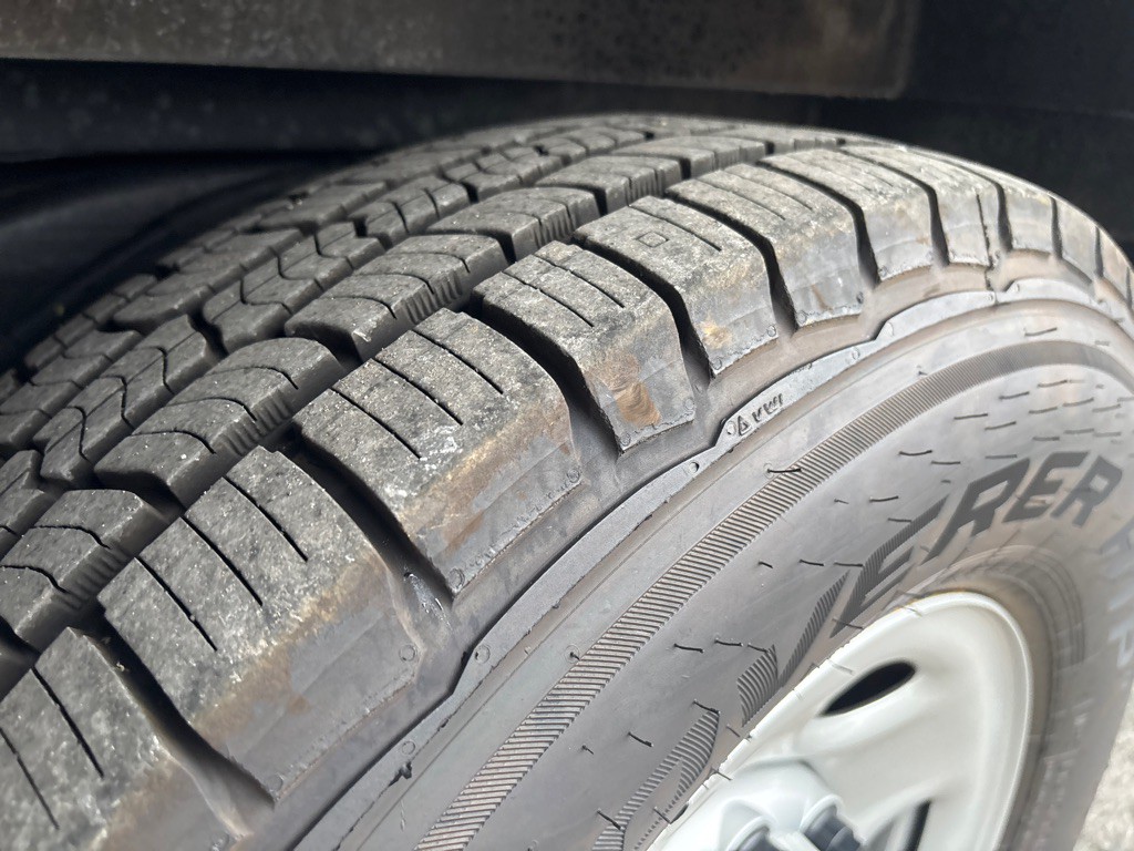 2019 Chevrolet Express Image 25