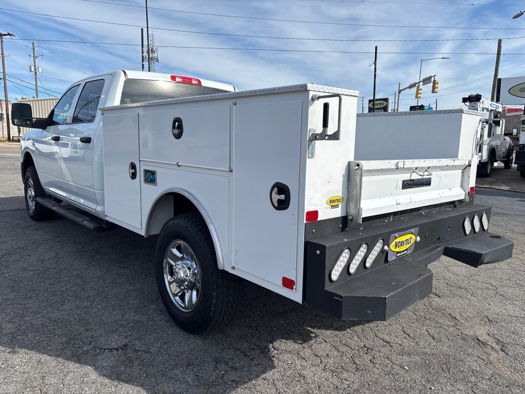 2024 RAM 2500 Image 3