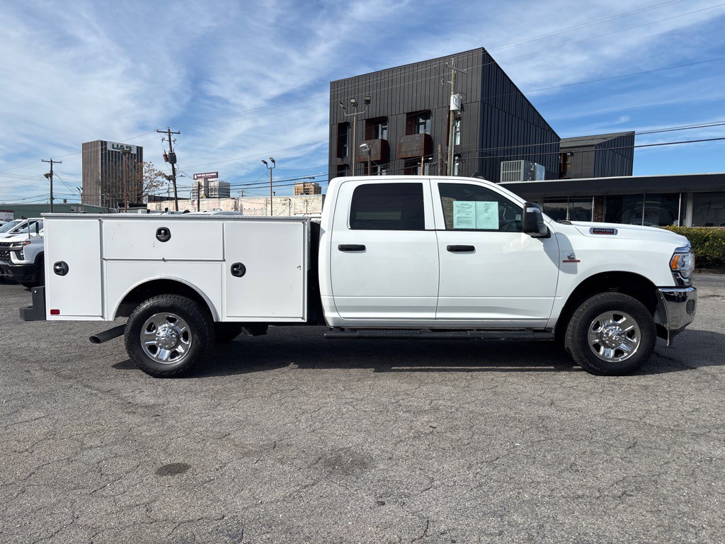 2024 RAM 2500 Image 6