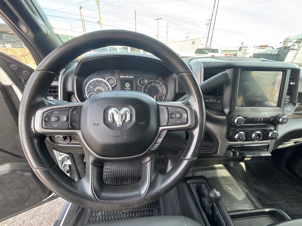 2024 RAM 2500 Image 12