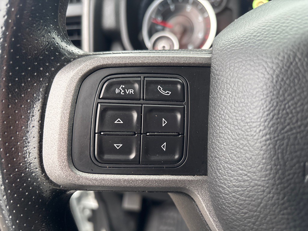 2022 RAM 5500 Image 12