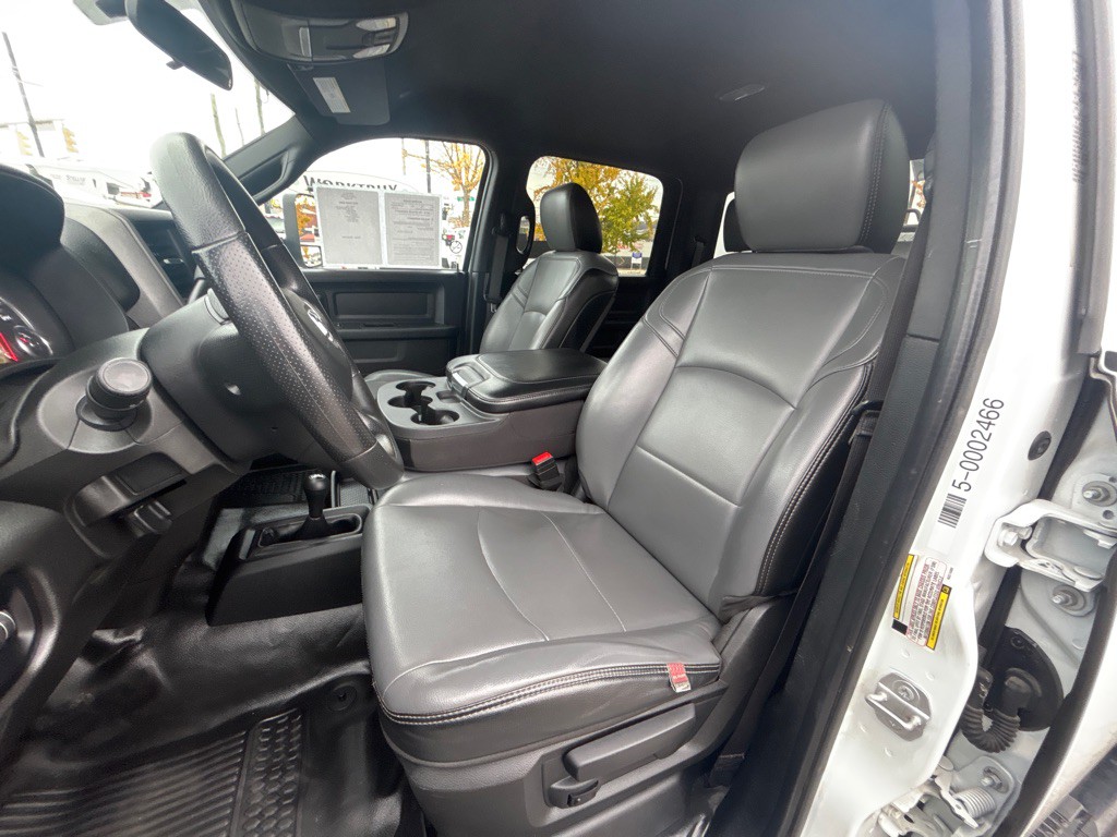 2022 RAM 5500 Image 18