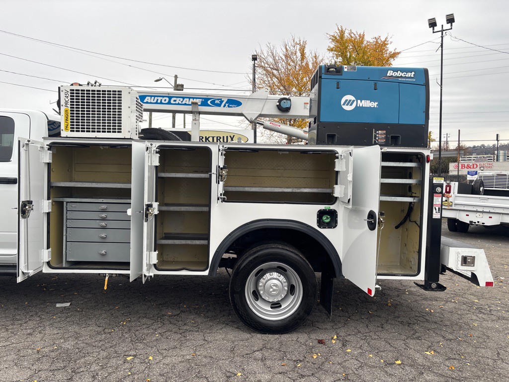 2022 RAM 5500 Image 23