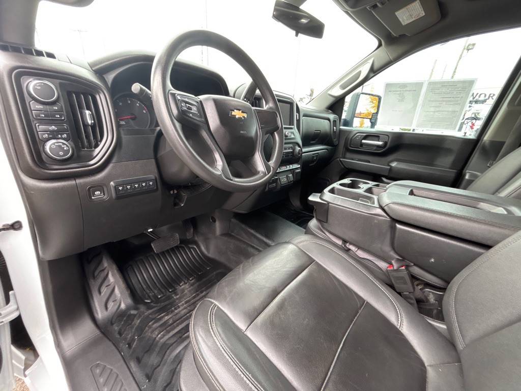 2023 Chevrolet Silverado 1500 Image 9