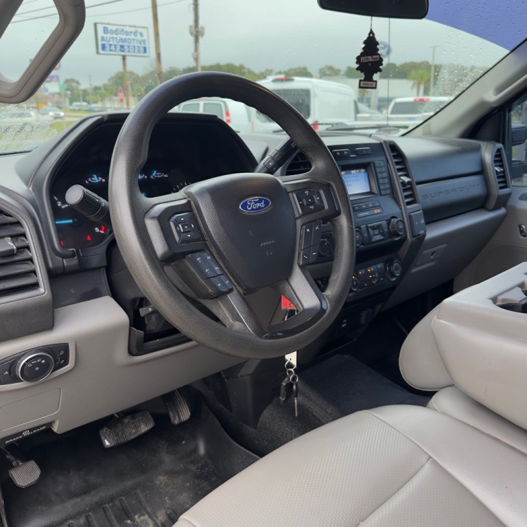 2021 Ford F-250 Image 8