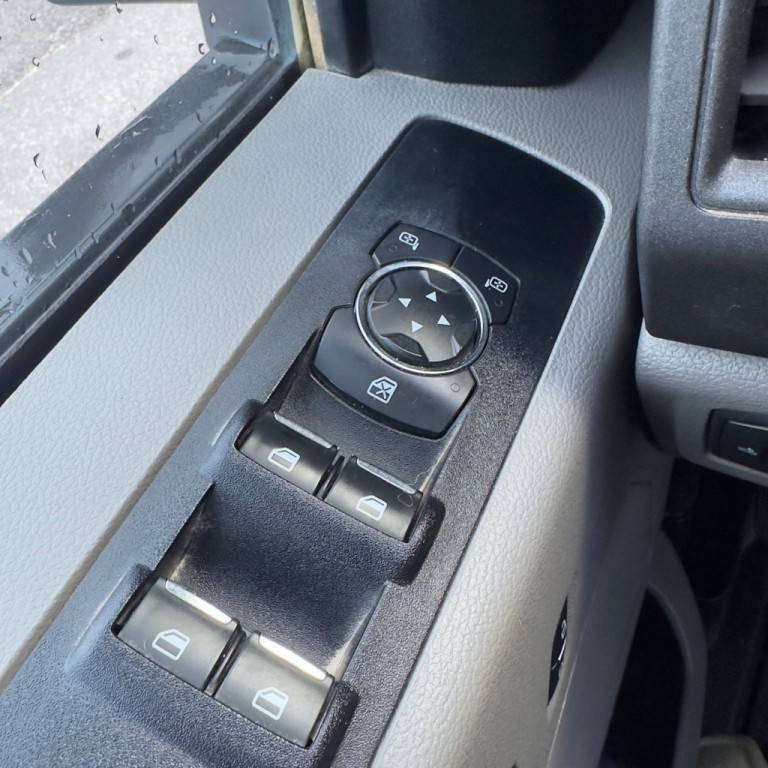 2021 Ford F-250 Image 9