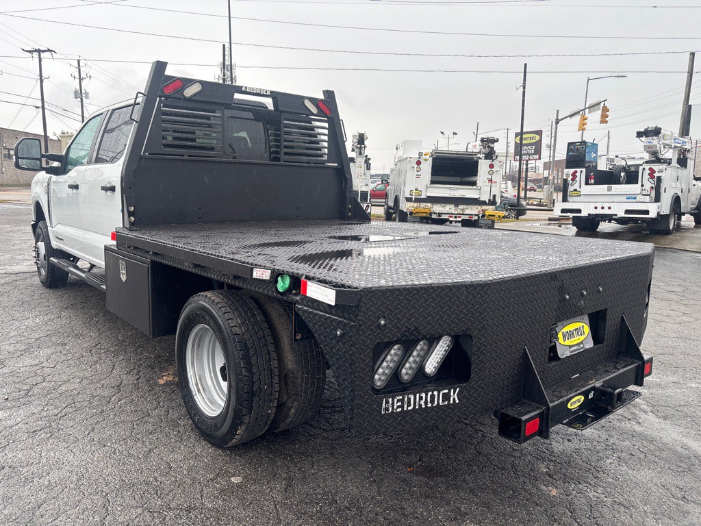 2024 Ford F-350 Image 3