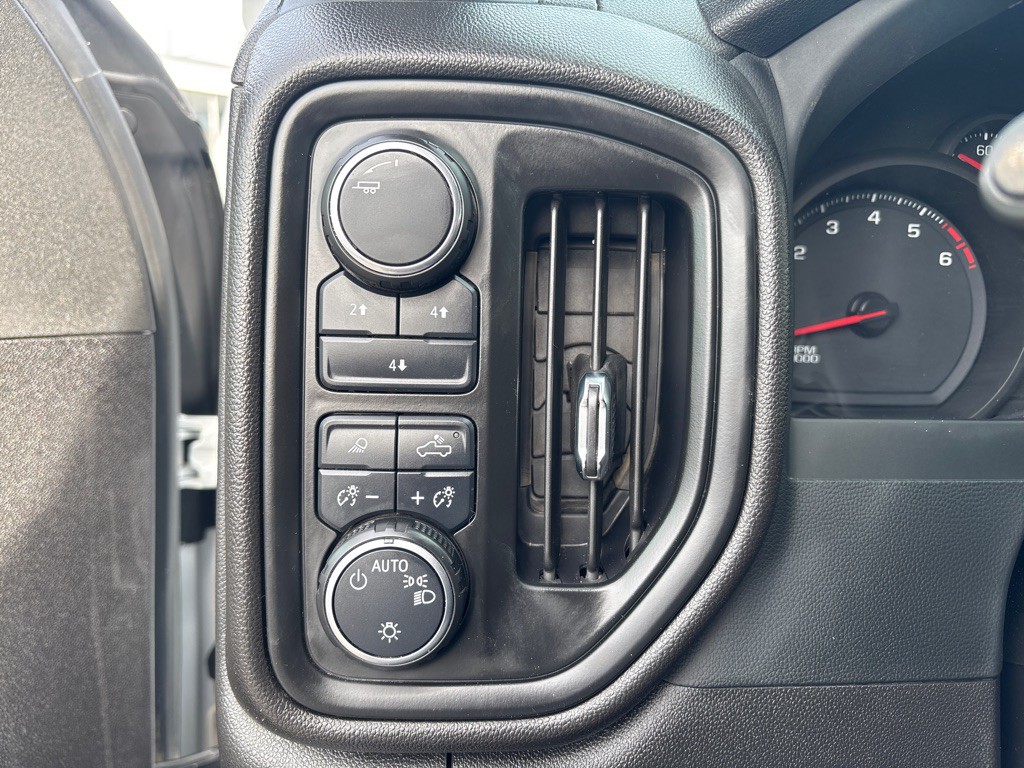 2024 Chevrolet Silverado 1500 Image 13