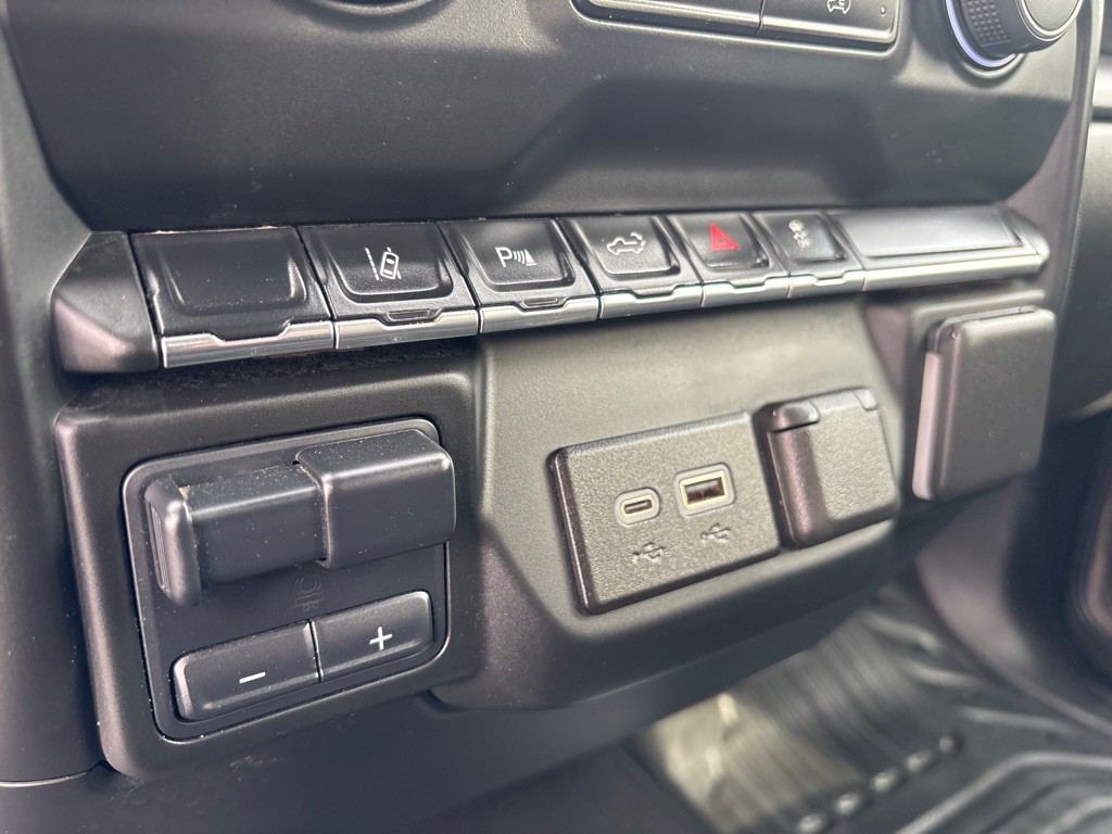 2024 Chevrolet Silverado 1500 Image 15