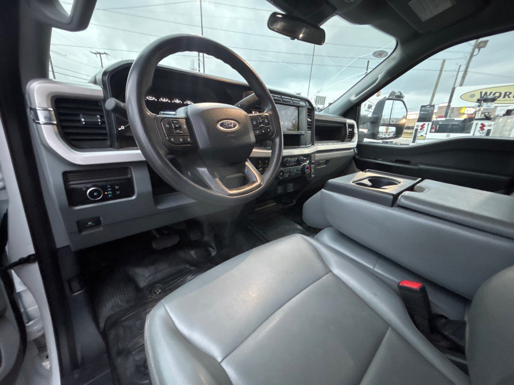 2024 Ford F-350 Image 7