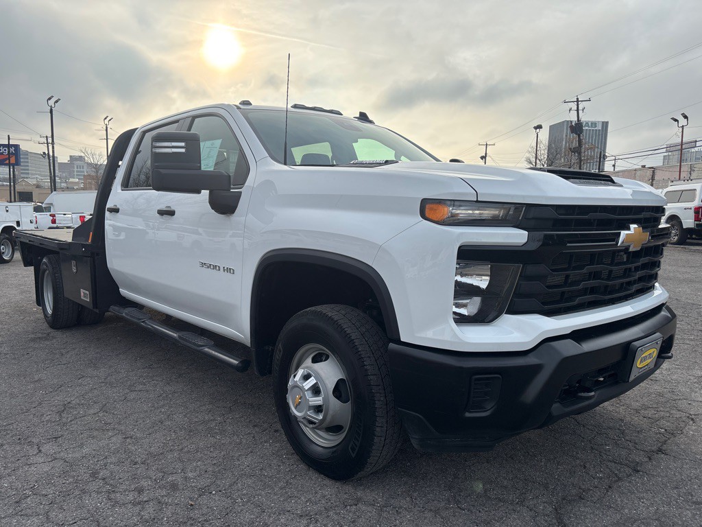 2025 Chevrolet Silverado 1500 Image 10