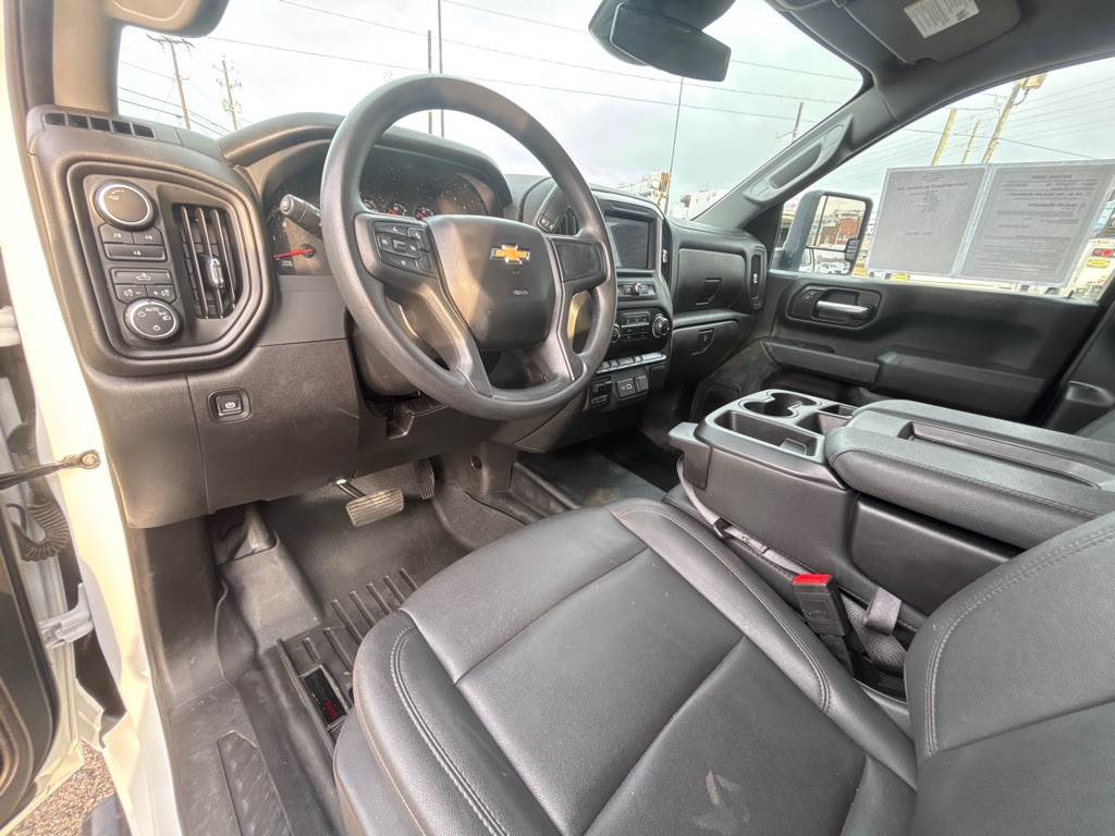 2025 Chevrolet Silverado 1500 Image 13