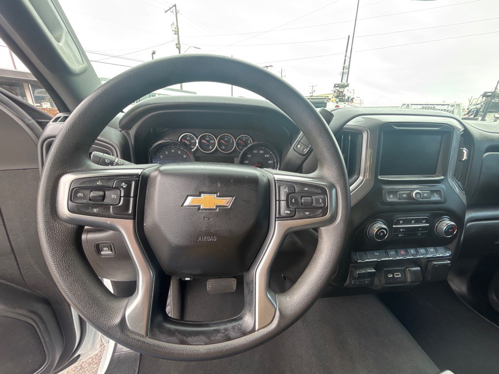 2023 Chevrolet Silverado 1500 Image 11