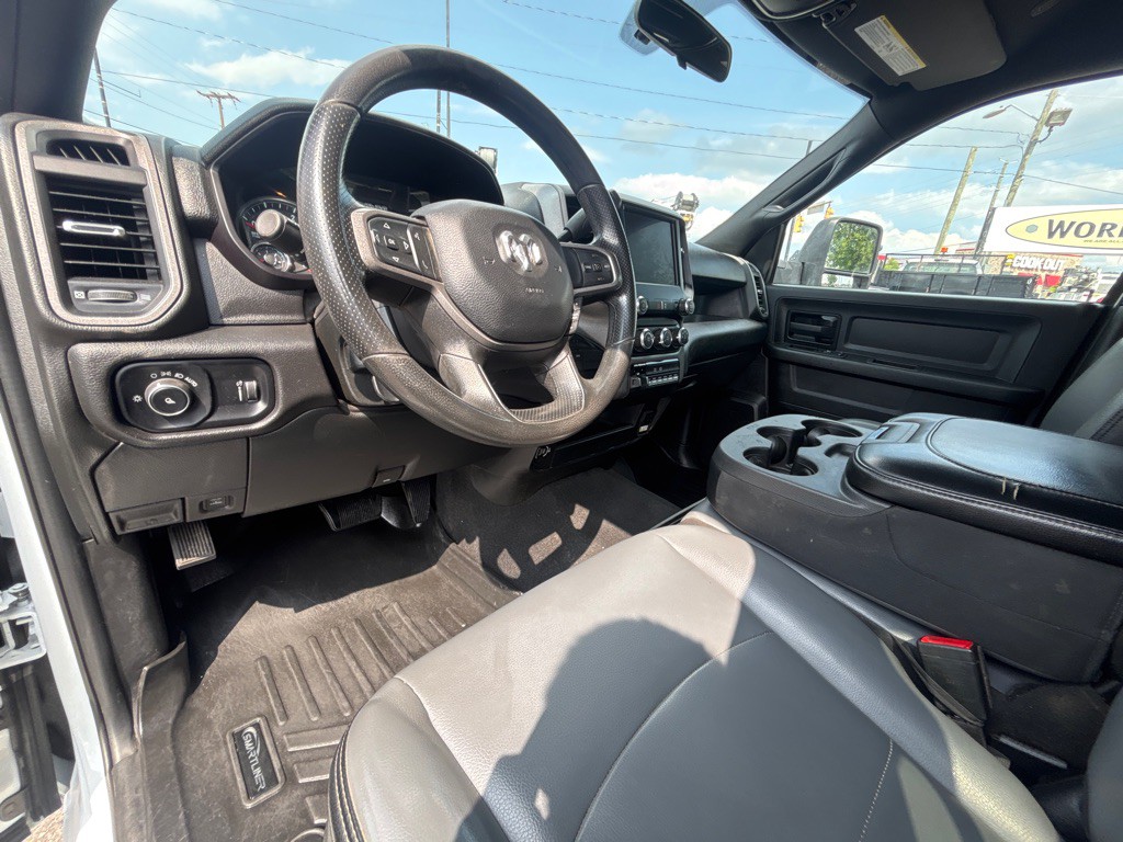 2023 RAM 2500 Image 10