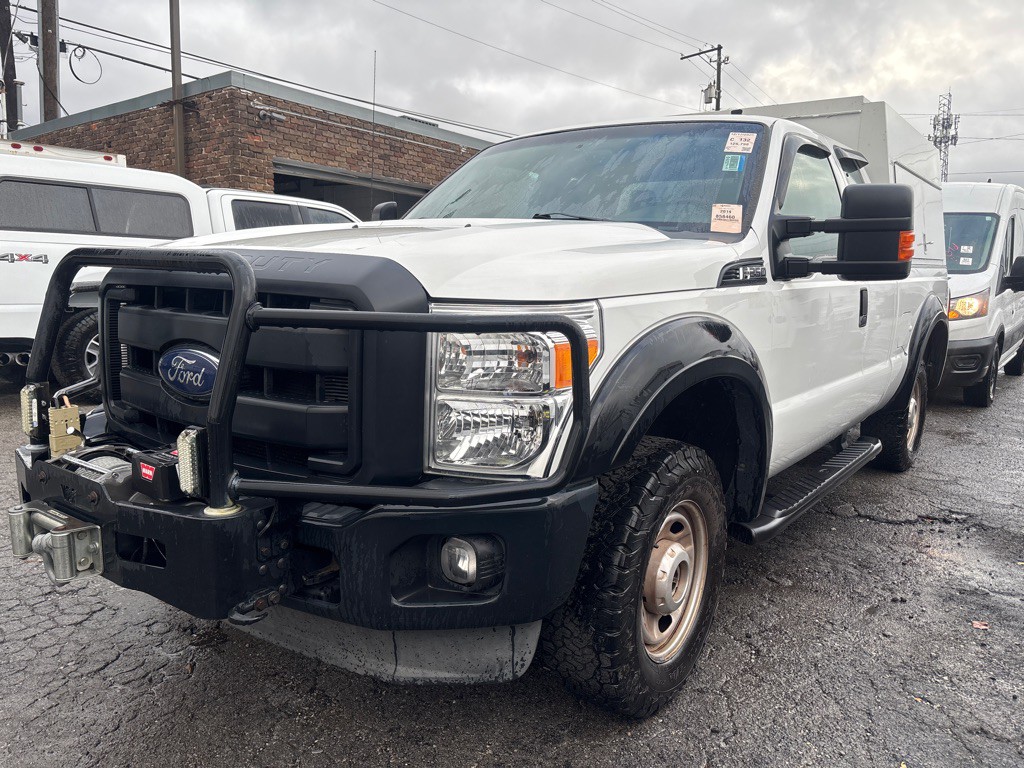 2015 Ford F-250 Image 2