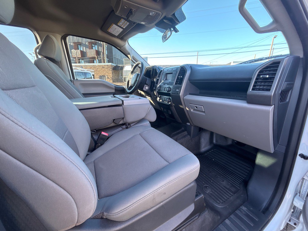 2022 Ford F-350 Image 17