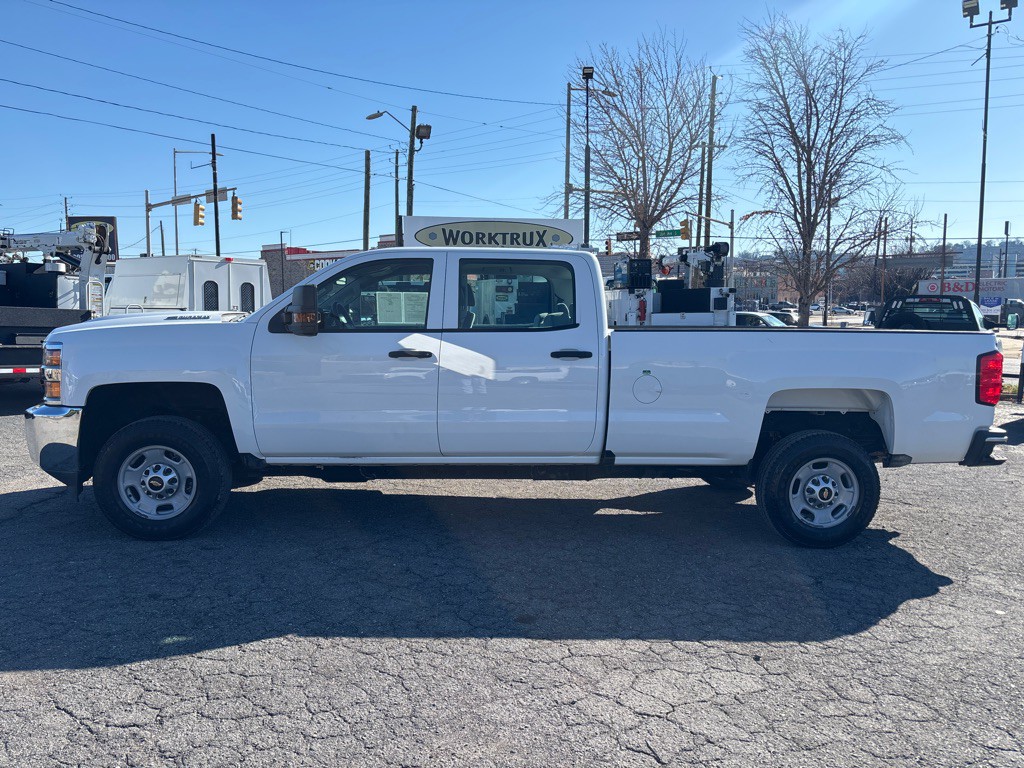 2017 Chevrolet Silverado 1500 Image 2