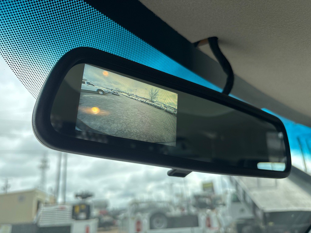 2024 GMC Savana Image 14