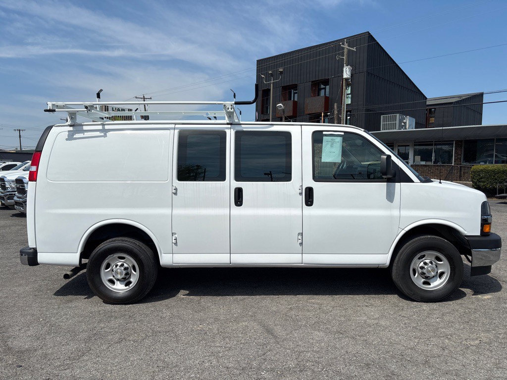 2024 Chevrolet Express Image 6