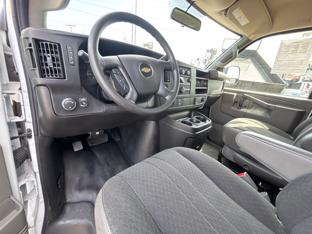 2024 Chevrolet Express Image 8