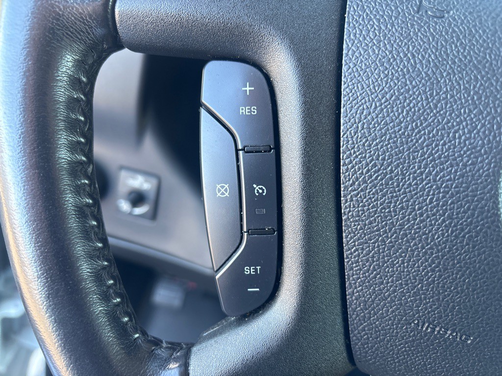 2020 Chevrolet Express Image 11