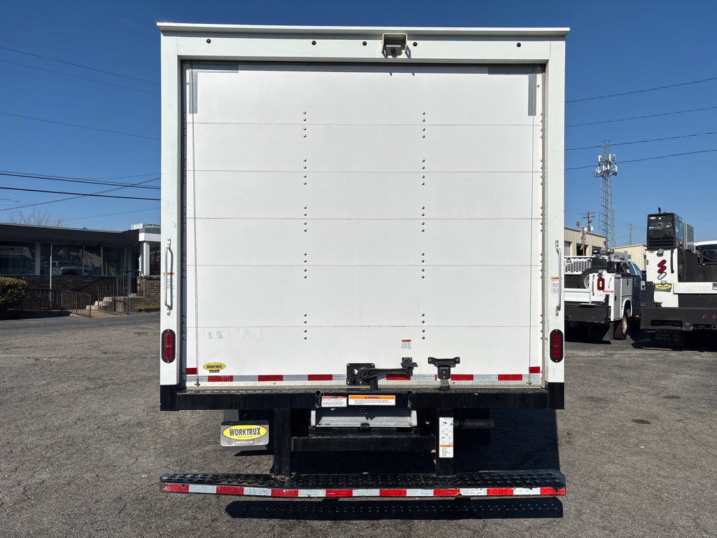 2024 Ford Econoline Image 4