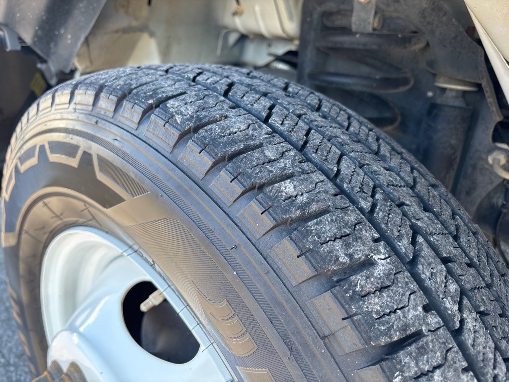 2024 Ford Econoline Image 24