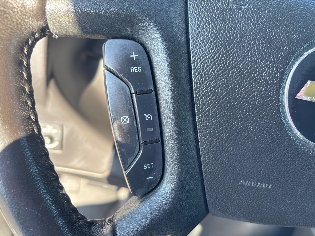 2021 Chevrolet Express Image 12